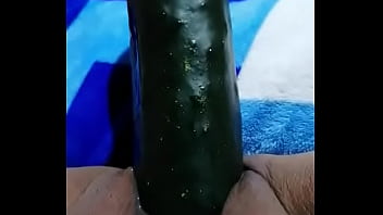 Mexicana Norma se mete pepino