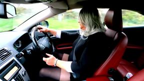 Amateur crossdresser Kellycd2022 in black dress and pantyhose outdoors