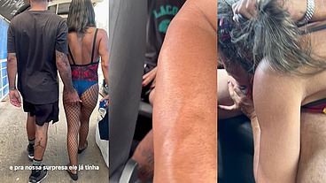 Último dia de carnaval e teve exibicionismo, teve sexo em local público e corninho gozando no meu cu