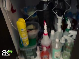 Cheating wife pays plumber with VAGINA and CUM FACIAL