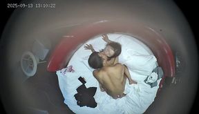 流出酒店上帝視角高清偷拍❤️校園極品清純白月光喜歡嘟著屁股等待男友的插入