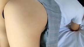 ME ESCAPO DE LA REUNI&Oacute_N FAMILIAR!! Cogiendo a escondidas con HERMANASTRO CACHONDO!! Me pone de perrito y me abre las piernas, CASERO DESPU&Eacute_S DE LA ESCUELA!! me deja PEGAJOSA Y MOJADA!!