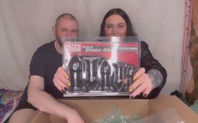 Miss Ffw Unboxes Her New Toys with Fb