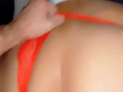 Chienne beurette en levrette pendant confinement