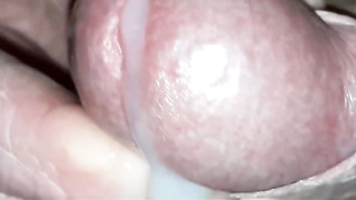 CUMSHOT VERY CLOSELY 8