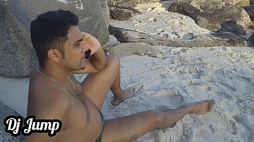 Comi a casada Desirenovinha na praia de nudismo abricó RJ