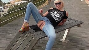 Cindyangel - Cameltoe And Masturbation Outdoors