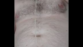 VID 365 Ma masturbez si ma pis la mine in gura (2min)