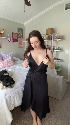 Slim teenage feet and a solo facial