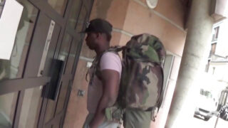 Amateur jonge Franse zwarte homo's worden flink onder handen genomen door enorme BBC-mannen