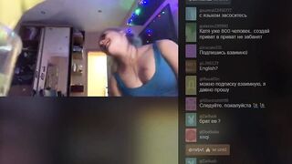 2 Hot chicks having fun with 2 boys on periscope