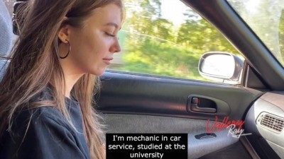 Whore sucked in the car and cheated her boyfriend