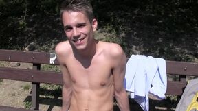 Pretty-Faced Stud Gets Pounded Outdoors - XXX Gay