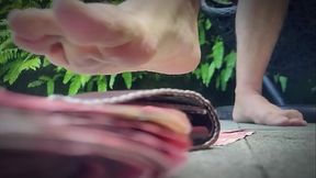 FIND&Eacute_MON EPISODE 1: YOU FOUND ME, NOW YOU'_RE FUCKED - MANLYFOOT FINDOM SERIES