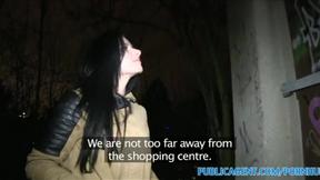 ”Hot Babe Outdoor Fuck Fest”