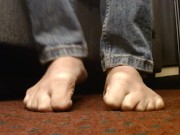 Toe Fetish Curled Spread Wiggling Closeup Toe Fist SFW