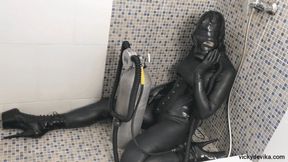 Scuba Shower