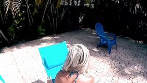 Stepson seduces mature huge boob mom at the pool