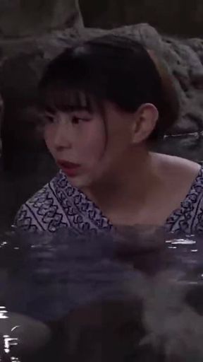 Street Soak - Can You Handle How This Huge-bust Beauty Gets Juicy in the Open? Chapter-3