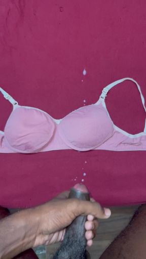 Cum shot in gf's braa