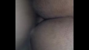 Olhando.ele dando...