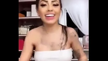 MC MIRELLA DAN&Ccedil_ANDO