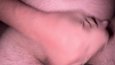 Gozando com pau no cu