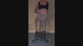 Sporty Blonde MILF Goddess Pees Herself in Tight Leggings & High Heel Sandals on Step Machine – Full Wet Fetish Video