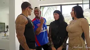 Muslim Wife Enjoys A Hardcore Foursome - Aaliyah Yasin, Clea Gaultier And Leo Santos