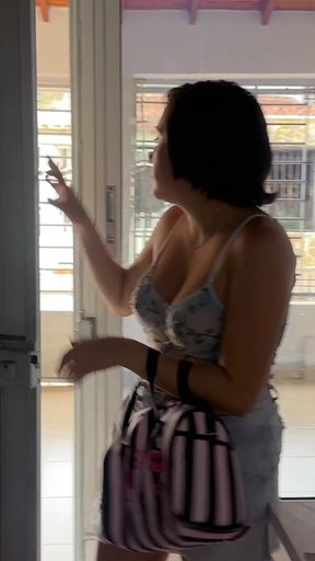 I Call My New Neighbor to Welcome Him with a Rich and Hard Fuck Until He Gets All His Juicy Milk.
