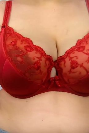 Bouncing boobs in bra