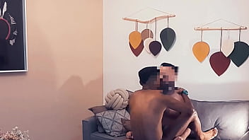 FOI PEDIR AUMENTO DE SAL&Aacute_RIO E O PATR&Atilde_O PEDIU O CU DELE, ACEITOU NA HORA E AGUENTOU A GROSSA NO CUZ&Atilde_O.