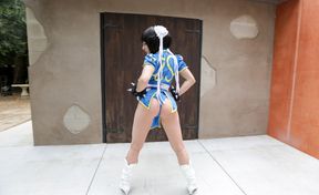 Eating out cosplay teenagers rear before blowing cock