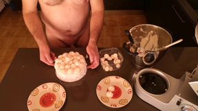 Cicci77 after having collected 50 grams of cum, prepares a sperm meringue cake!