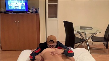MARCOS GOIANO FODEU O RABO DO PASSIVO EM LONDRES @OLIVERHUNTXXX. TWINK ESTAVA COM TESÃO NO RABO E FICOU DE QUATRO PRA LEVAR PICA