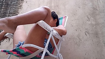 TOREI A NOVINHA NO BECO DE CASA ( MA CADEIRA DE PRAIA ) NO PELO