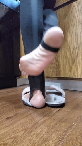 MILFTIVITIES  ▪︎ MILF Seducin' you w them sexy ass stirrup pants