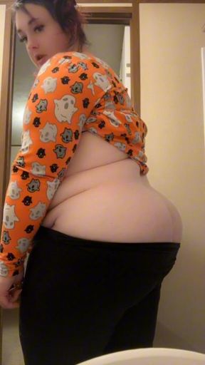 On your knees bbw dominates you
With her farts