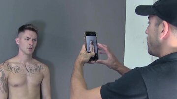 Inked jock thief facialized after bareback officer