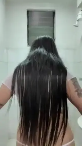 Let's take a shower together, my love💦