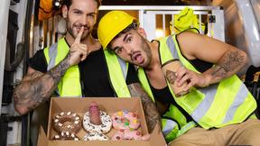 ”Papi & Pol's Naughty Break”