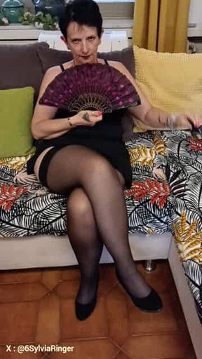 Sylvia Ringer : Stockings Tease