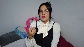 ASMR Psychologist analyzes your personality!
