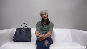 Czech babe masturbating