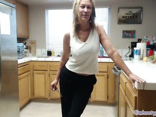 older pawg large booty