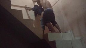 comi o cu da sapatao filha da empregada na escadaria da garagem do predio, fomos pagos no flagra. (jasmine santanna)