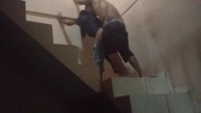 comi o cu da sapatao filha da empregada na escadaria da garagem do predio, fomos pagos no flagra. (jasmine santanna)