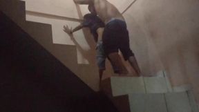 comi o cu da sapatao filha da empregada na escadaria da garagem do predio, fomos pagos no flagra. (jasmine santanna)