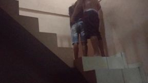 comi o cu da sapatao filha da empregada na escadaria da garagem do predio, fomos pagos no flagra. (jasmine santanna)