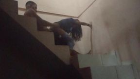 comi o cu da sapatao filha da empregada na escadaria da garagem do predio, fomos pagos no flagra. (jasmine santanna)